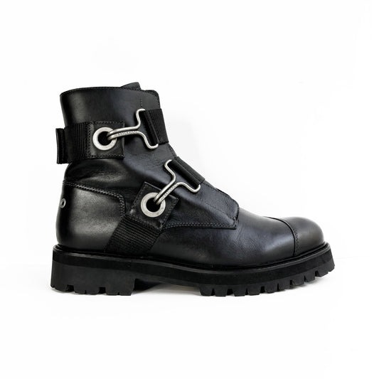 Assembly Boot Black